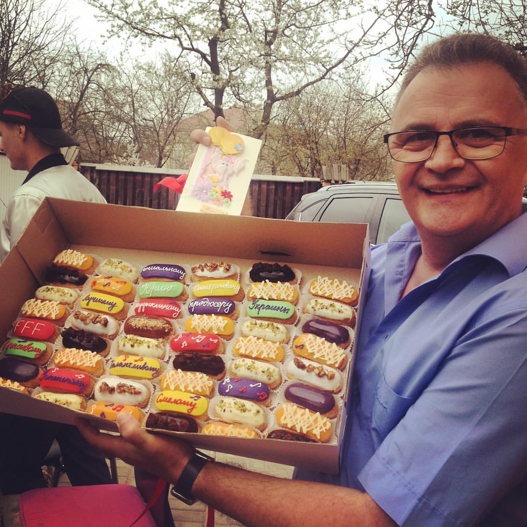 У экс-продюсера Ани Лорак родился третий ребенок 